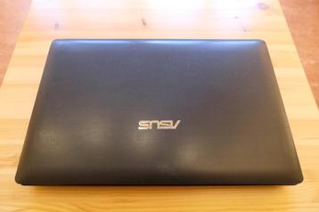 Asus X54H laptop met Linux Mint beschikbaar voor biedingen