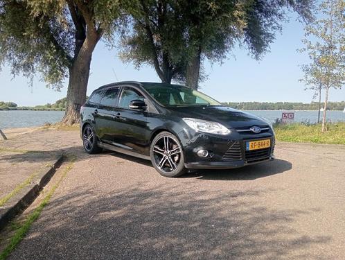Ford Focus 1.0 Ecoboost 92KW Wagon 2013 Zwart, Auto's, Ford, Particulier, Focus, ABS, Airbags, Airconditioning, Bluetooth, Boordcomputer