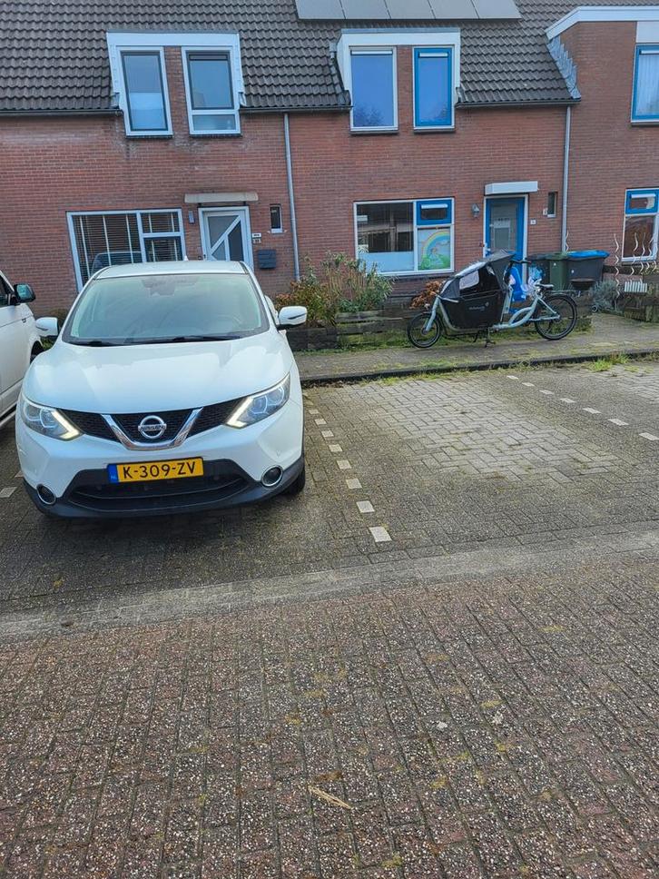 Nissan Qashqai 1.2 Dig-t 85KW 2WD CVT 2016 Wit, Auto's, Nissan, Particulier, Qashqai, ABS, Achteruitrijcamera, Airbags, Airconditioning