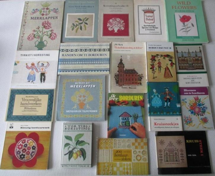 Borduren,Kruissteek,Boekjes,Merklappen,Randen,Schellekoorden, Hobby en Vrije tijd, Borduren en Borduurmachines, Zo goed als nieuw