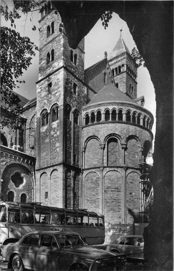 (300-174-051) Maastricht St. Servaaskerk beschikbaar voor biedingen