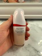 Shiseido Revitalessence Skin Glow foundation shade 150, Gehele gezicht, Beige, Ophalen of Verzenden, Zo goed als nieuw