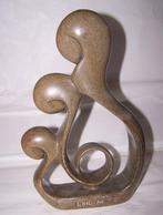 Spekstenen beeld Curly familie 3 personen. 27cm. Gesigneerd., Antiek en Kunst, Kunst | Beelden en Houtsnijwerken, Ophalen of Verzenden