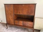 Massief notenhouten kast, Huis en Inrichting, Kasten | Dressoirs, Ophalen, 100 tot 150 cm, Frans jaren 70, Met deur(en)
