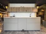 Showr. keuken Clay Dark, Dekton blad, inclusief apparatuur, Huis en Inrichting, Keuken | Complete keukens, Ophalen, Nieuw, Enkelwandige keuken