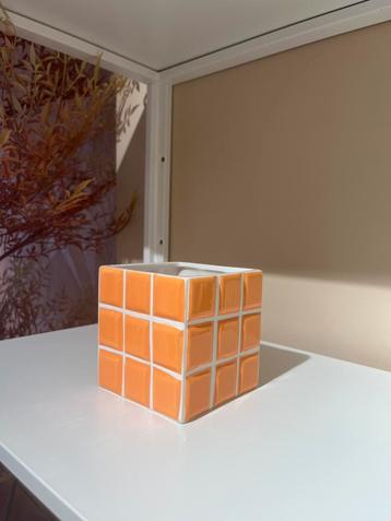 &Klevering Tile bloempot, Oranje beschikbaar voor biedingen