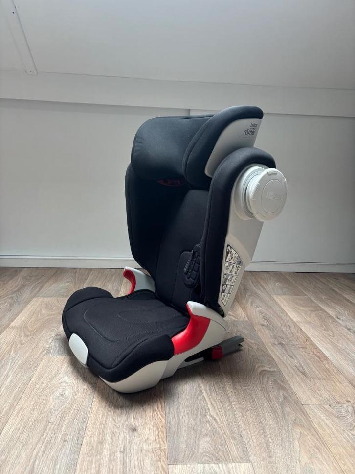 Autostoel Britax Romer Kidfix XP SICT, Kinderen en Baby's, Autostoeltjes, Gebruikt, Romer, 15 t/m 36 kg, Isofix, Verstelbare rugleuning