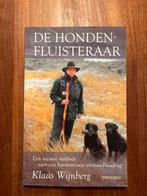 De Hondenfluisteraar - Klaas Wijnberg, Ophalen of Verzenden, Zo goed als nieuw, Honden