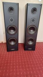 Luidspreker boxen 2x. Akai.    100 euro, Zo goed als nieuw, Minder dan 60 watt, Front, Rear of Stereo speakers, Ophalen