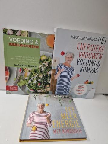 3 X Marjolein Dubbers.  beschikbaar voor biedingen