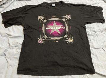 Vintage Bon Jovi World Tour 1996 t-shirt maat XL  beschikbaar voor biedingen