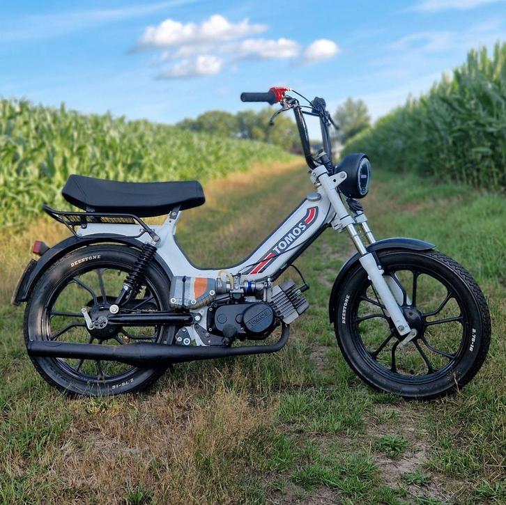 Tomos A35 Quatro 65cc Geel kenteken, Fietsen en Brommers, Brommers | Tomos, Standard, Maximaal 45 km/u, Ophalen