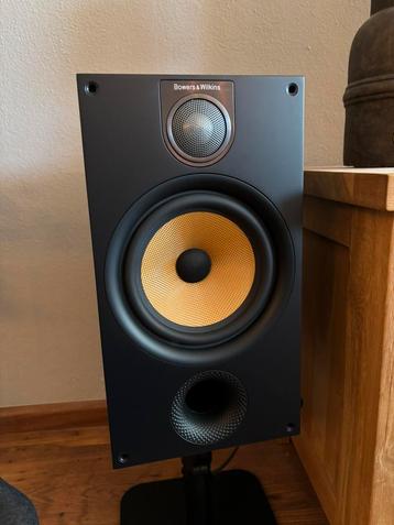 Bowers & Wilkens speakers beschikbaar voor biedingen
