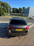 Peugeot 308 1.6 E-hdi 88 KW SW 2014 Beige, Auto's, Peugeot, Voorwielaandrijving, Stof, 4 cilinders, 137 €/maand