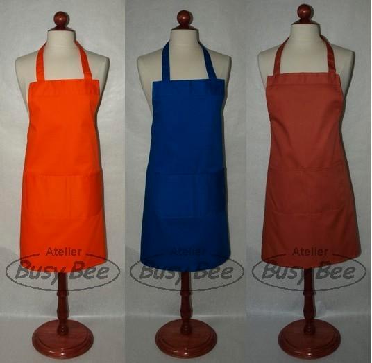 Schort met geborduurde naam, Huis en Inrichting, Keuken | Textiel, Nieuw, Schort, Ophalen of Verzenden