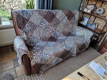 Brocante bank plaid met armleuning met wilde dieren print. beschikbaar voor biedingen