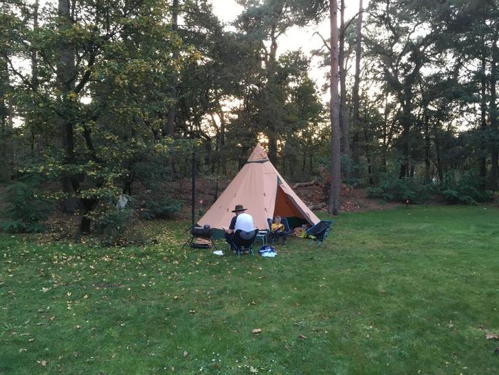 Tentipi ZIRKON 7 CP met grondzeilen + gronddekens, Caravans en Kamperen, Tenten, tot en met 6, Zo goed als nieuw, Ophalen