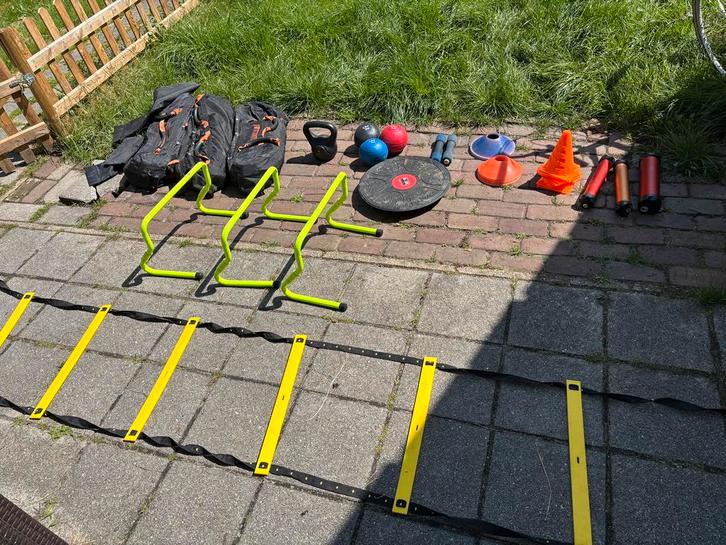 Bootcamp attributen, Sport en Fitness, Fitnessmaterialen, Zo goed als nieuw, Dumbbell, Ophalen