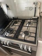 Bosh fornuis (gas)., Witgoed en Apparatuur, Fornuizen, Ophalen, 4 kookzones, Zo goed als nieuw, Gas