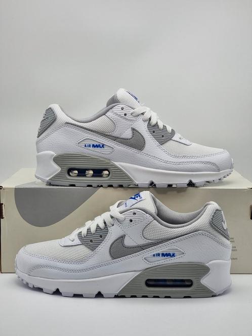 Nike air max 90 - white blue light grey - size 38.5 - new, Kleding | Dames, Schoenen, Nieuw, Sneakers of Gympen, Wit, Ophalen of Verzenden