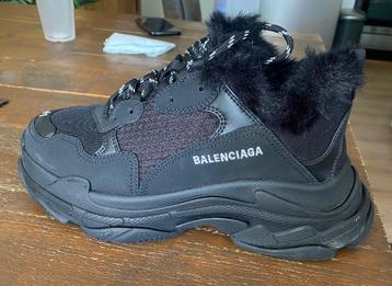 Balenciaga Triple S 41 beschikbaar voor biedingen