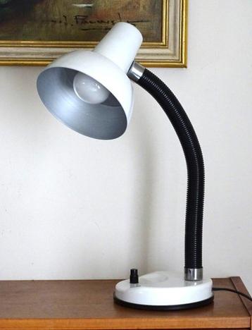 Vintage Herda lamp Bureaulamp Wit Zwart retro beschikbaar voor biedingen