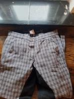 Zo goed als nieuwe Aequus rijbroek maat L, Dieren en Toebehoren, Paardrijkleding, Ophalen, Onderkleding, Zo goed als nieuw, Dames
