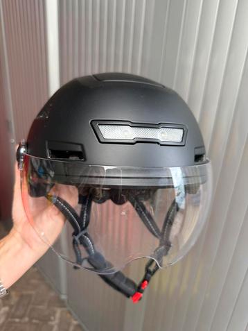 Vito helm mat zwart L/XL E-bike / Snorfiets beschikbaar voor biedingen