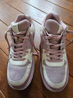 Ugg Sneaker Maat 41 Lila/Wit - ZGAN, Kleding | Dames, Schoenen, UGG, Wit, Ophalen of Verzenden, Sneakers of Gympen