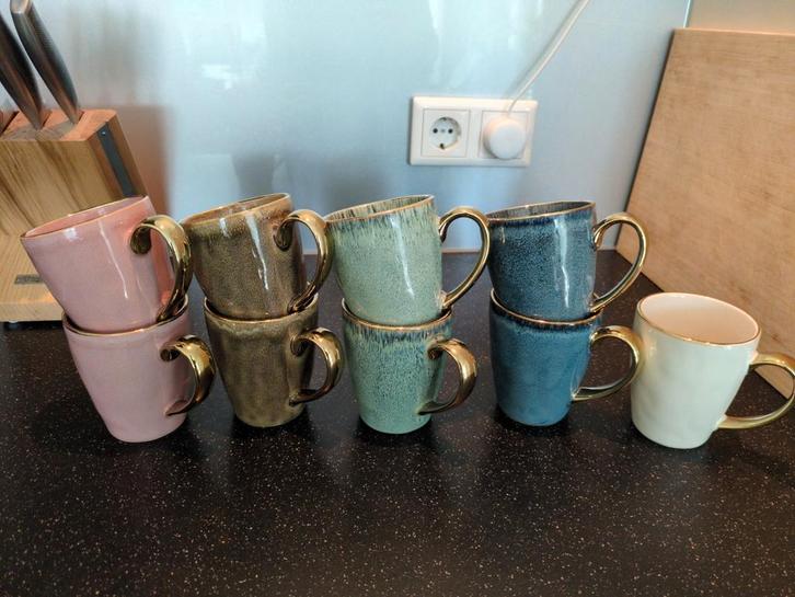 Xenos Koffiekopjes - 9 stuks, Huis en Inrichting, Keuken | Servies, Zo goed als nieuw, Kop(pen) en/of Schotel(s), Effen, Keramiek