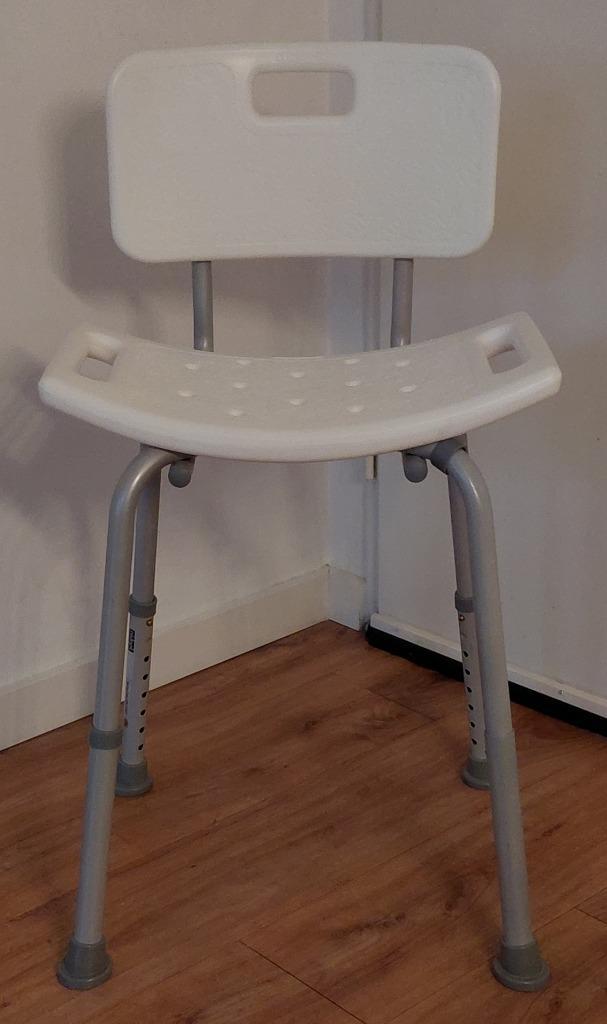 Douche stoel / Douchestoel merk Aidapt   z.g.a.n., Huis en Inrichting, Badkamer | Badtextiel en Accessoires, Zo goed als nieuw