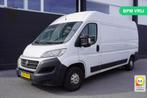 Fiat Ducato 2.3 MultiJet 130PK L3H2 EURO 6 - A/C Climate - N, Auto's, Bestelauto's, Voorwielaandrijving, Stof, Gebruikt, Wit