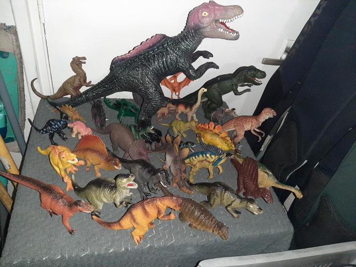 Dinosaurus dinosaurussen 31x, Kinderen en Baby's, Speelgoed | Educatief en Creatief, Zo goed als nieuw, Ophalen of Verzenden