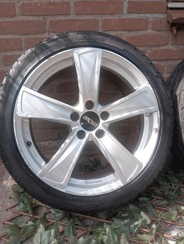 4x 18 inch velgen met zomerbanden 235/40R18 5x112 beschikbaar voor biedingen