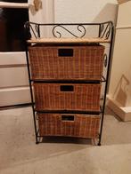 Sierlijk stalen rekje met rieten manden, Ophalen, Minder dan 50 cm, Gebruikt, Overige materialen
