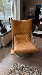 Rolf Benz Draaifauteuil - Oranje - Goede Staat!, Huis en Inrichting, Fauteuils, Ophalen, Minder dan 75 cm, Leer, Zo goed als nieuw