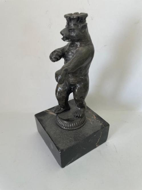 Vintage bronzen beeld Beer van Berlijn. Sokkel van marmer., Antiek en Kunst, Kunst | Overige Kunst, Ophalen