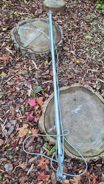 Rodkicker / Neerhouder voor zeilboot beschikbaar voor biedingen
