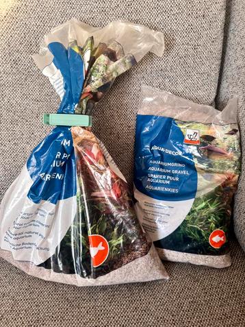 Aqarium grind 4 kg sand kleur beschikbaar voor biedingen