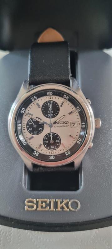 Seiko Panda Chronograph  beschikbaar voor biedingen