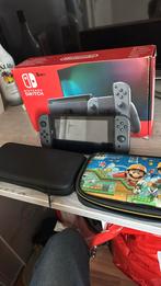 Nintendo switch, Spelcomputers en Games, Spelcomputers | Nintendo Switch, Ophalen of Verzenden, Zo goed als nieuw, Met 1 controller