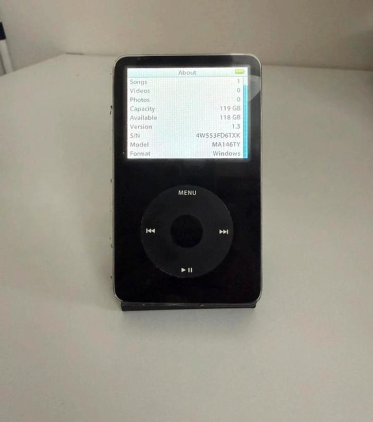 iPod Classic 5 gen - 128GB SSD - Nieuwe 2000 mah batterij, Audio, Tv en Foto, Mp3-spelers | Apple iPod, Zo goed als nieuw, Classic
