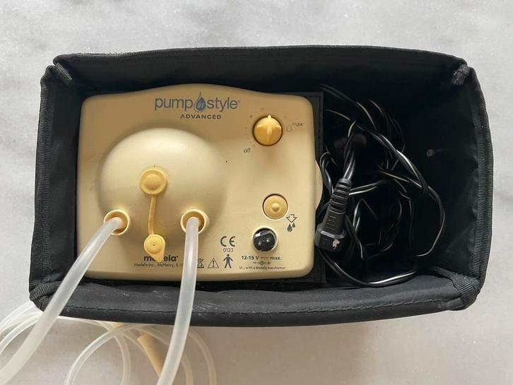 Medela Pump in Style Advanced dubbele Borstkolf, Kinderen en Baby's, Babyvoeding en Toebehoren, Gebruikt, Borstkolf, Ophalen of Verzenden