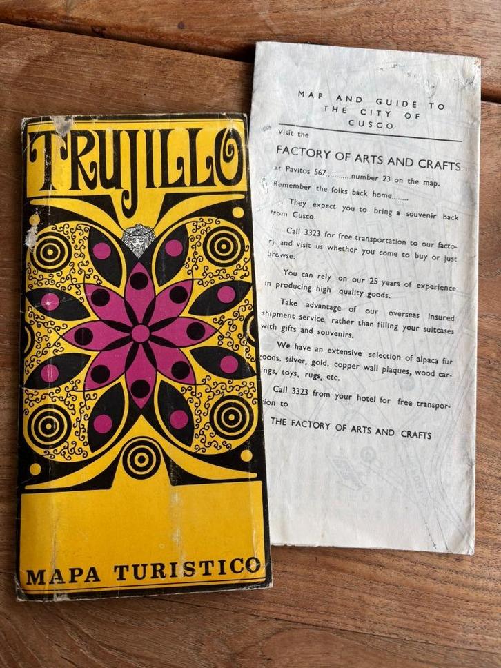 Set van 2 vintage toeristische kaarten uit Peru, Boeken, Atlassen en Landkaarten, Gelezen, Landkaart, Overige gebieden, 1800 tot 2000