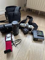 Konica SLR 35mm camera plus accessories, Ophalen, Gebruikt, Spiegelreflex, Konica