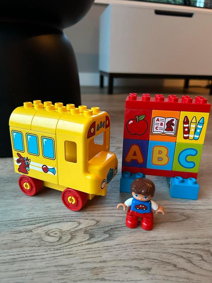 Lego Duplo Schoolbus 10603 - Complete Set, Kinderen en Baby's, Speelgoed | Duplo en Lego, Zo goed als nieuw, Duplo, Complete set