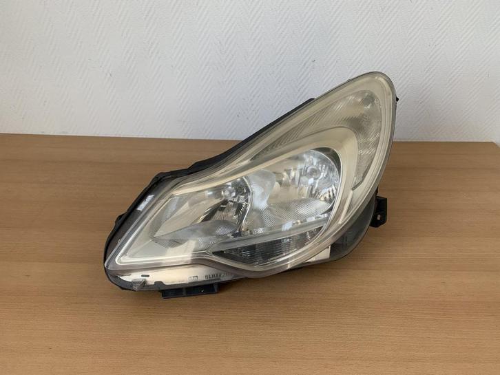 koplamp Links opel corsa D facelift 2011 tot 2014 13295011, Auto-onderdelen, Verlichting, Opel, Gebruikt, Ophalen of Verzenden