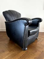 Twee stoelen in zwart leer, Huis en Inrichting, Fauteuils, Gebruikt, Leer, Vintage art deco stijl, 75 tot 100 cm