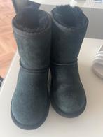 Ugg meisje maat 32,5, Kinderen en Baby's, Kinderkleding | Schoenen en Sokken, Laarzen, Gebruikt, Ophalen of Verzenden, Ugg