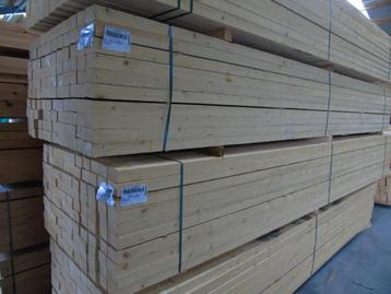 Vuren balken en planken. Diverse formaten beschikbaar voor biedingen